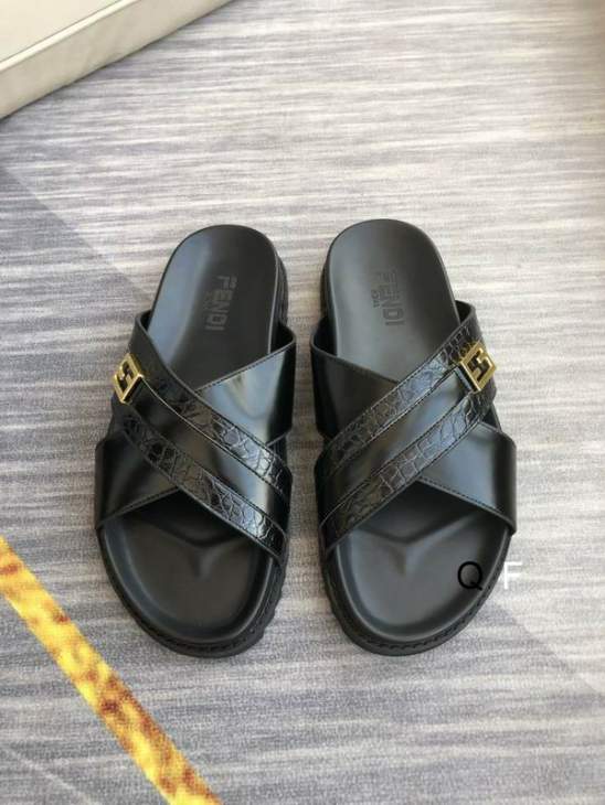 Picture of Fendi Slippers _SKUFendisz38-453CF05152720